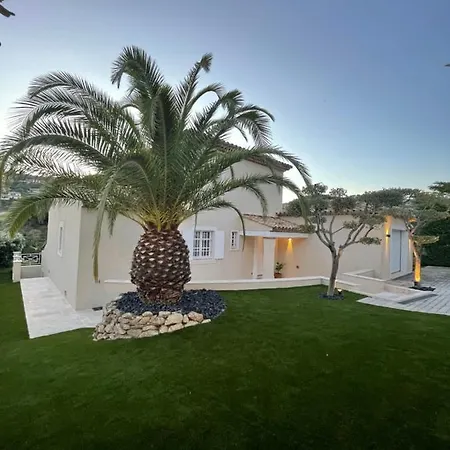 Avec Piscine Sur Le Golf