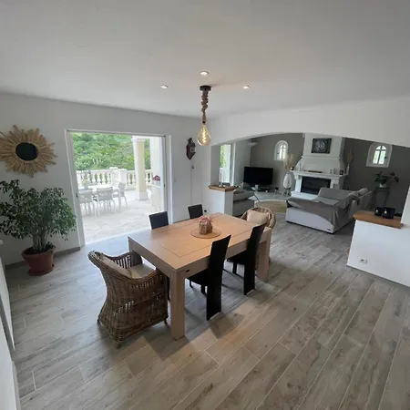 Avec Piscine Sur Le Golf 别墅