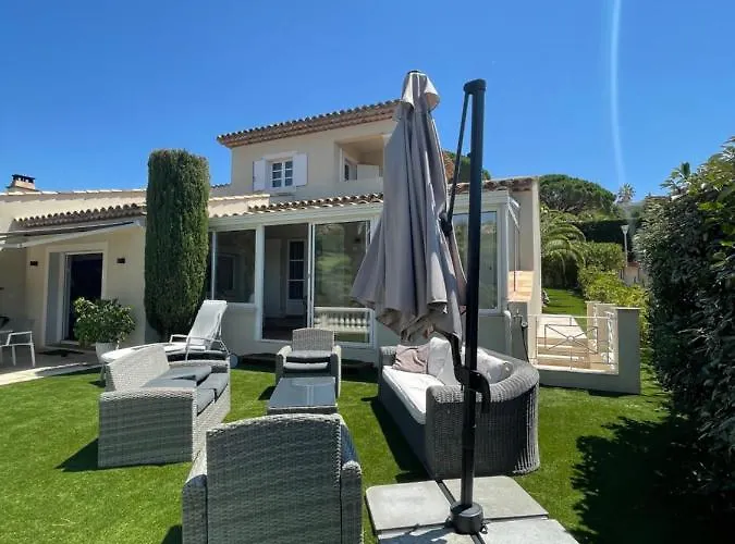 Avec Piscine Sur Le Golf فيلة *