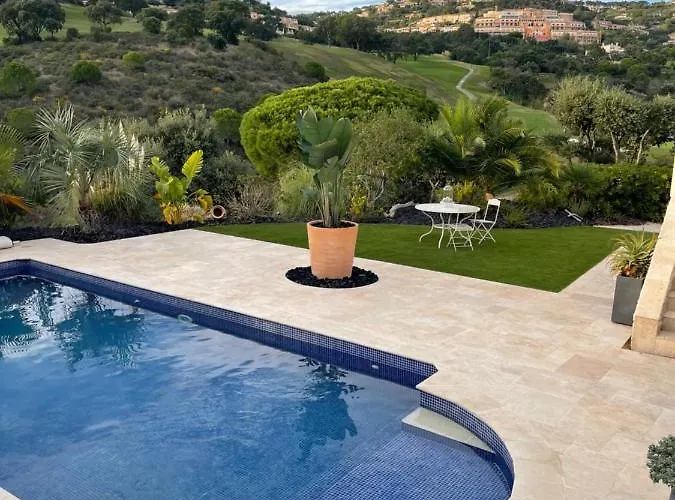 Avec Piscine Sur Le Golf سانت ماكسيم